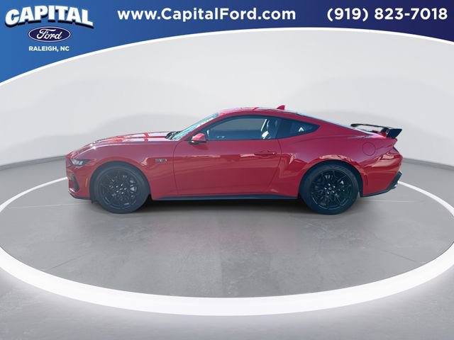 Used 2024 Ford Mustang GT Premium image 5