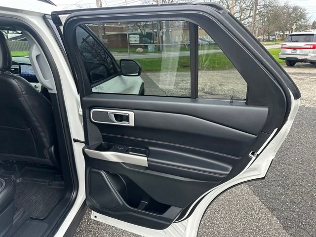 Used 2021 Ford Explorer XLT w/ Equipment Group 202A image 20