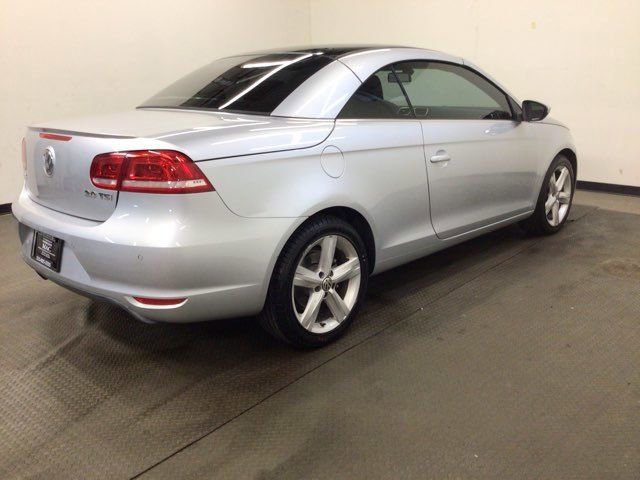 Used 2012 Volkswagen Eos Lux image 4