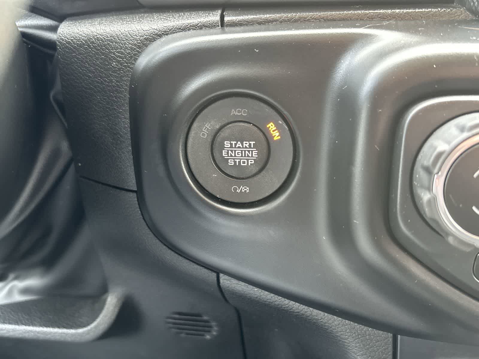 Certified 2022 Jeep Wrangler Unlimited Sport AWD/4WD image 28