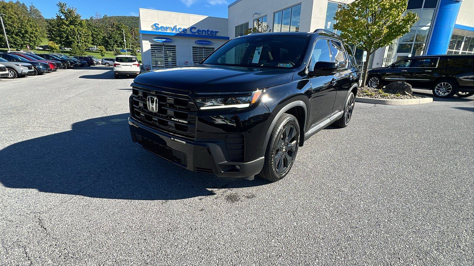 New 2026 Honda Pilot Black Edition image 8