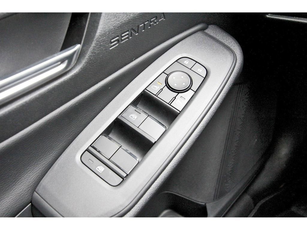 New 2026 Nissan Sentra SV w/ SV Convenience Package FWD image 16