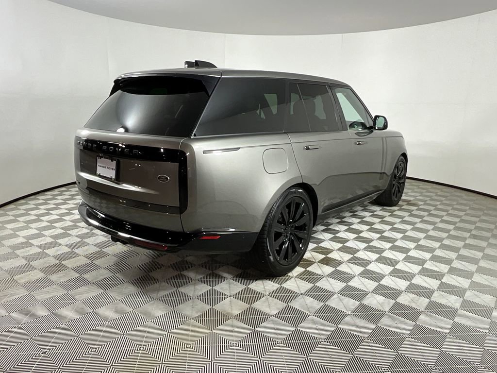 Used 2023 Land Rover Range Rover SE AWD/4WD image 4