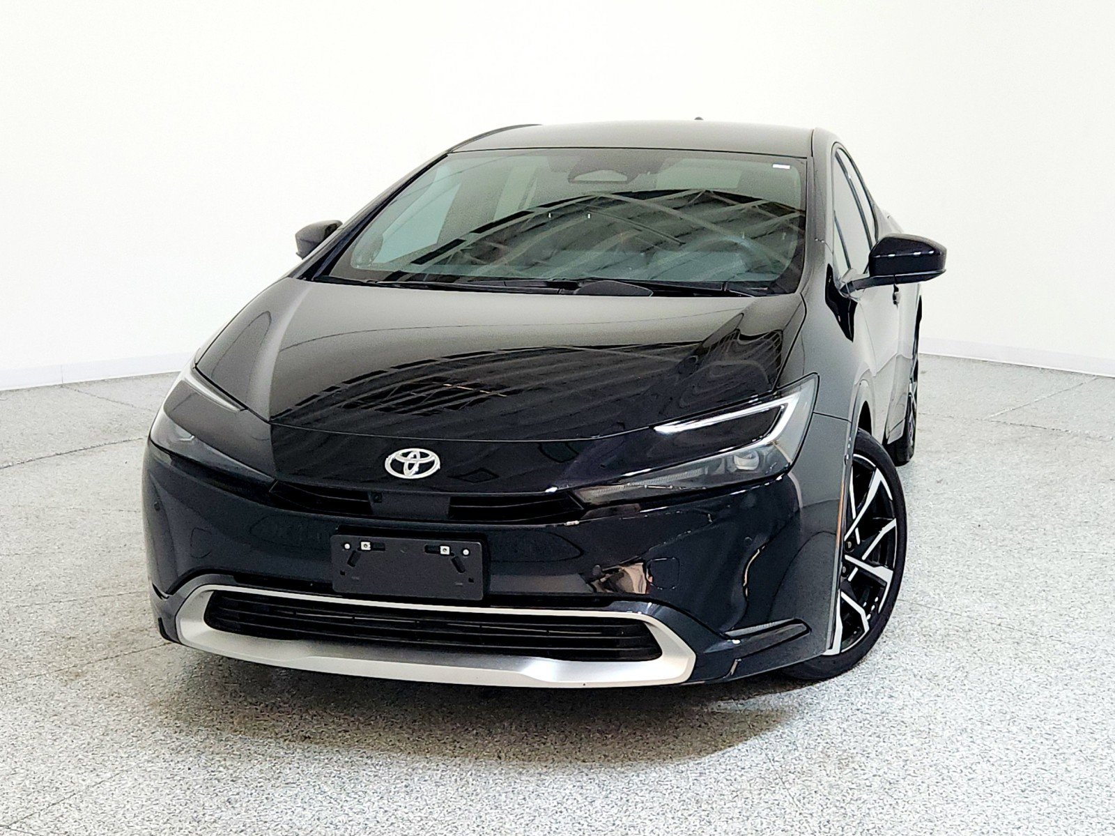 Used 2024 Toyota Prius Prime image 5