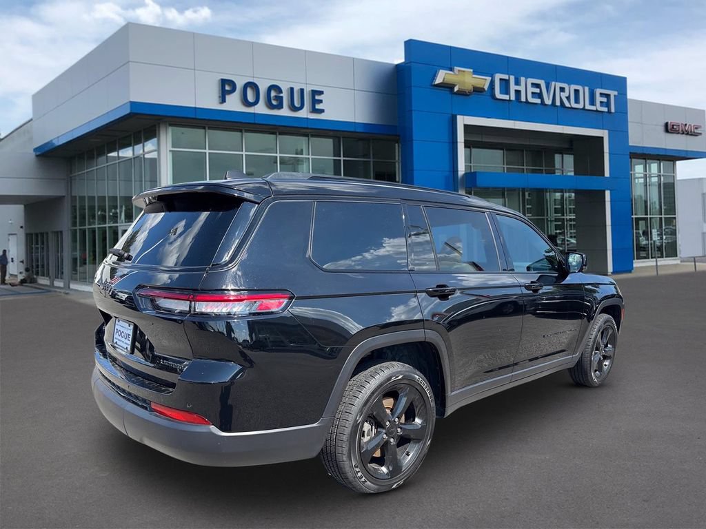 Used 2024 Jeep Grand Cherokee L Limited w/ Luxury Tech Group II AWD/4WD image 2