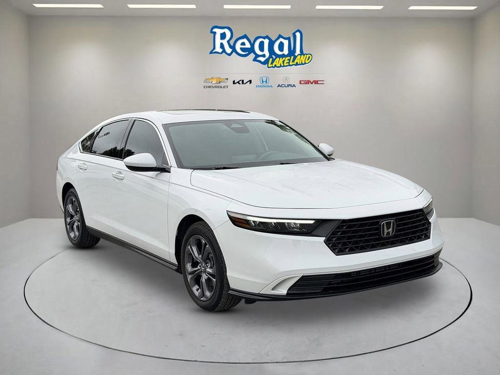 Used 2023 Honda Accord EX image 1