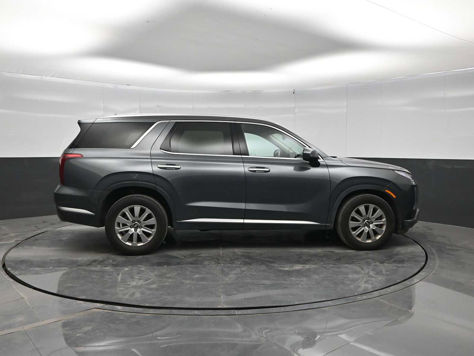 Used 2025 Hyundai Palisade SEL AWD/4WD image 9