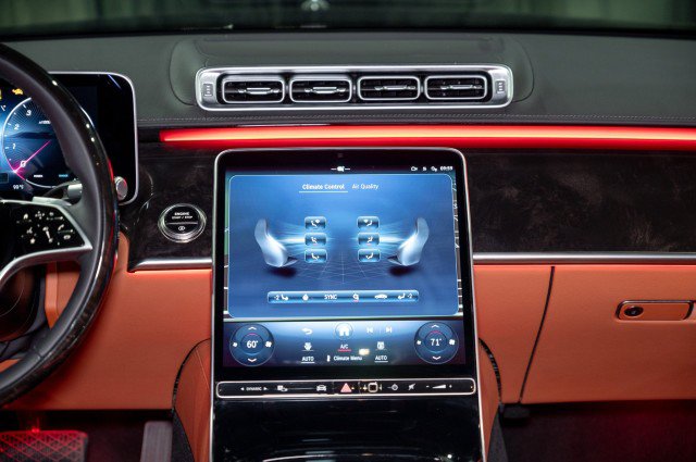 Certified 2026 Mercedes-Benz S 500 4MATIC image 14