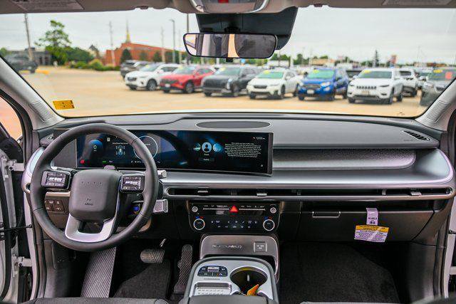 New 2026 Hyundai Ioniq 9 SE AWD/4WD image 13