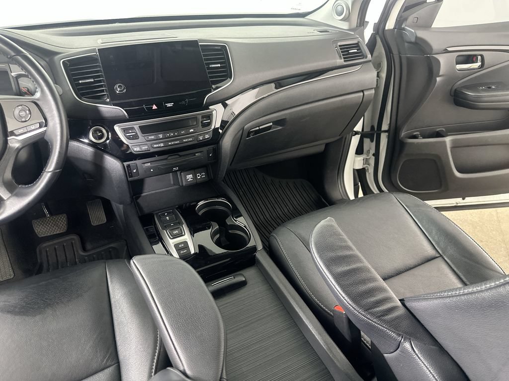 Used 2021 Honda Pilot Touring image 20