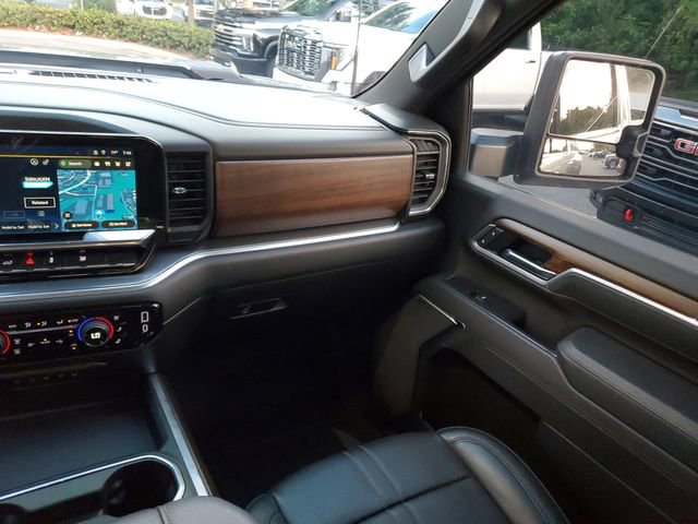 Used 2025 Chevrolet Silverado 3500 High Country w/ High Country Premium Package AWD/4WD image 15
