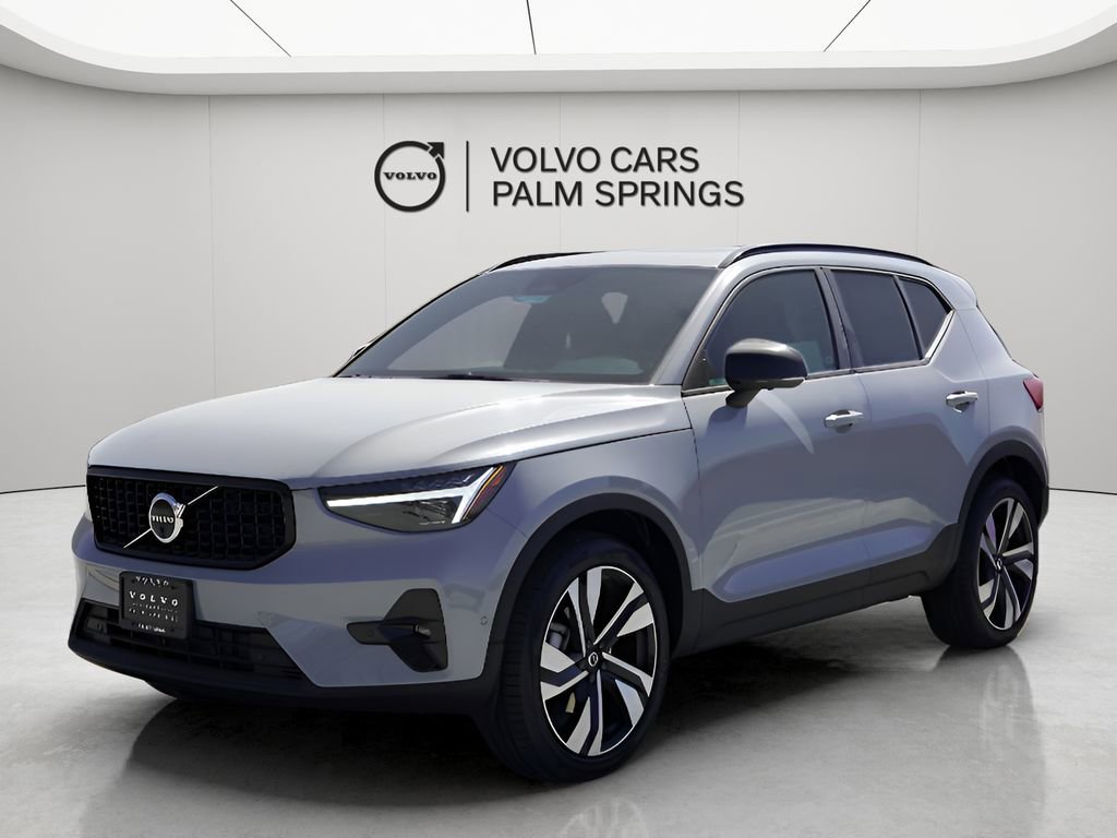 New 2025 Volvo XC40 B5 Ultra w/ Protection Package image 3