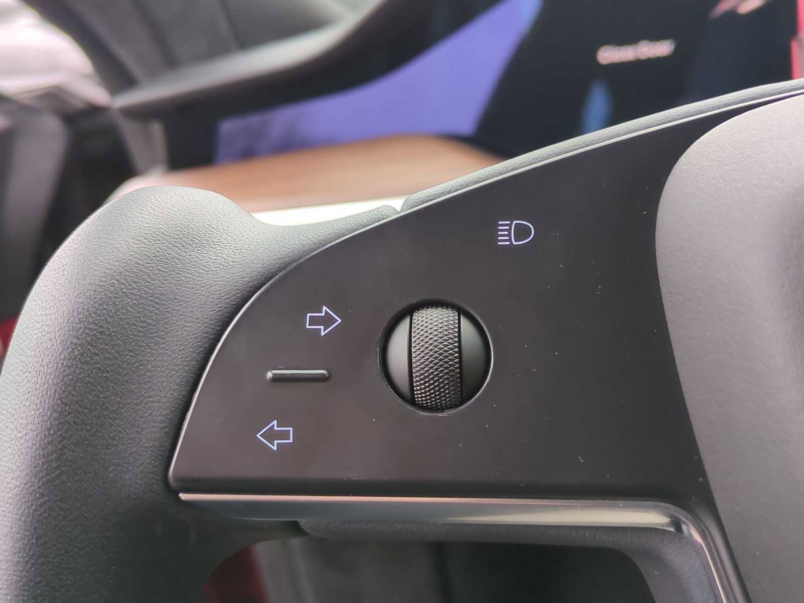 Used 2021 Tesla Model S Plaid image 25