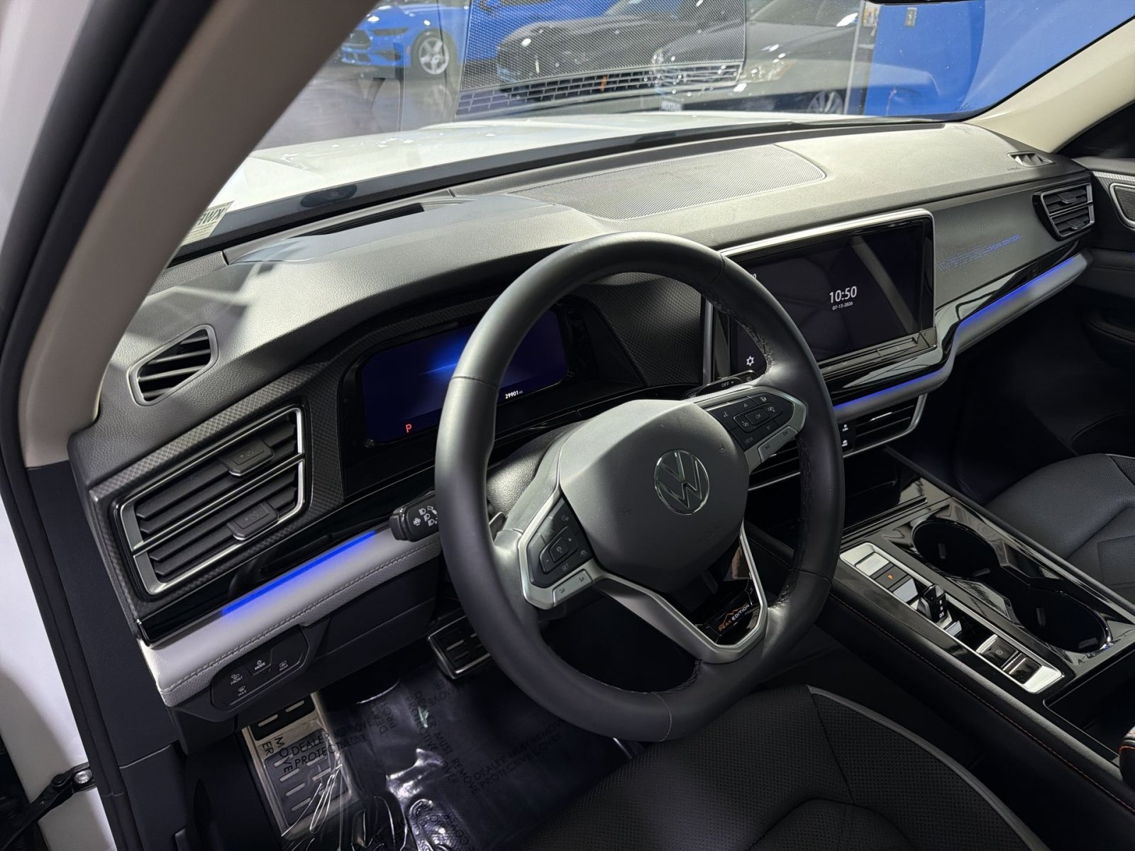 Used 2024 Volkswagen Atlas Peak Edition SEL AWD/4WD image 20