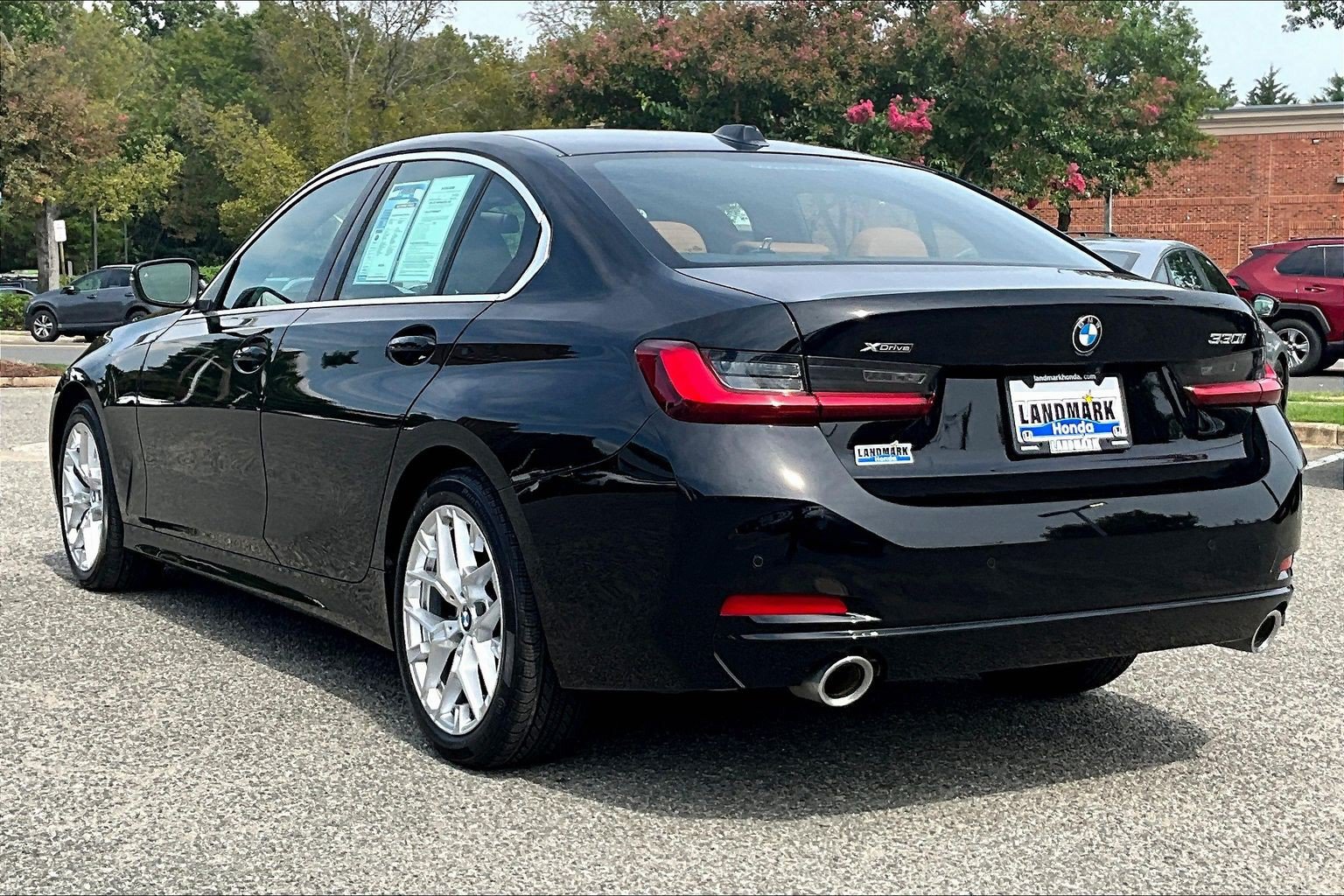 Used 2026 BMW 330i xDrive Sedan AWD/4WD image 12