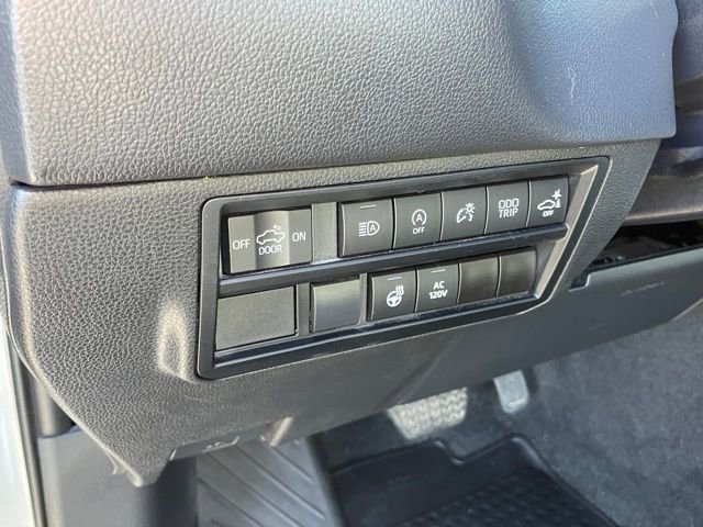 Used 2023 Toyota Tundra Limited image 17