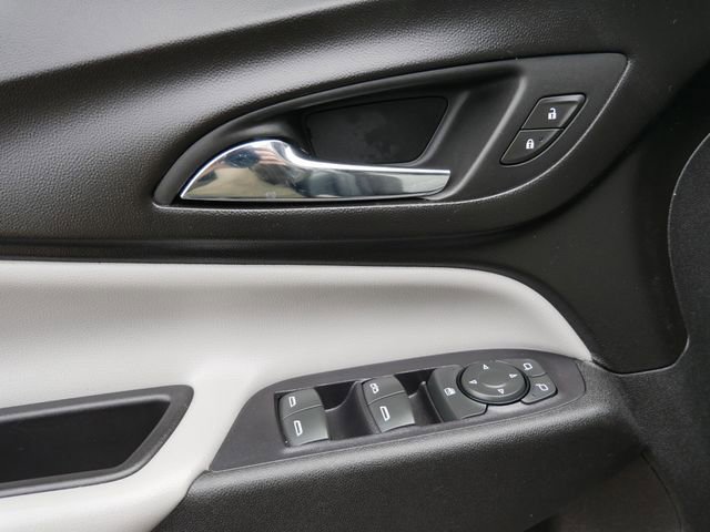 Used 2018 Chevrolet Equinox LS image 12