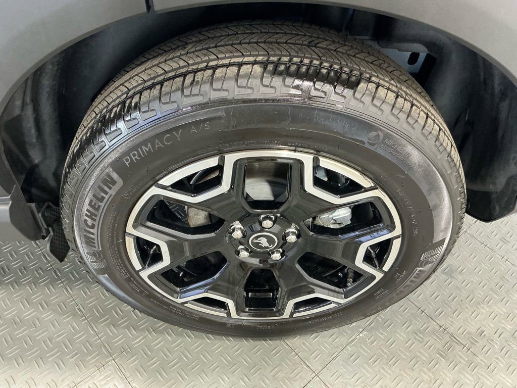 Used 2025 Ford Bronco Sport Outer Banks w/ Outer Banks Tech Package+ image 49