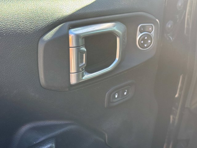 Used 2020 Jeep Gladiator Sport w/ Quick Order Package 24S AWD/4WD image 26