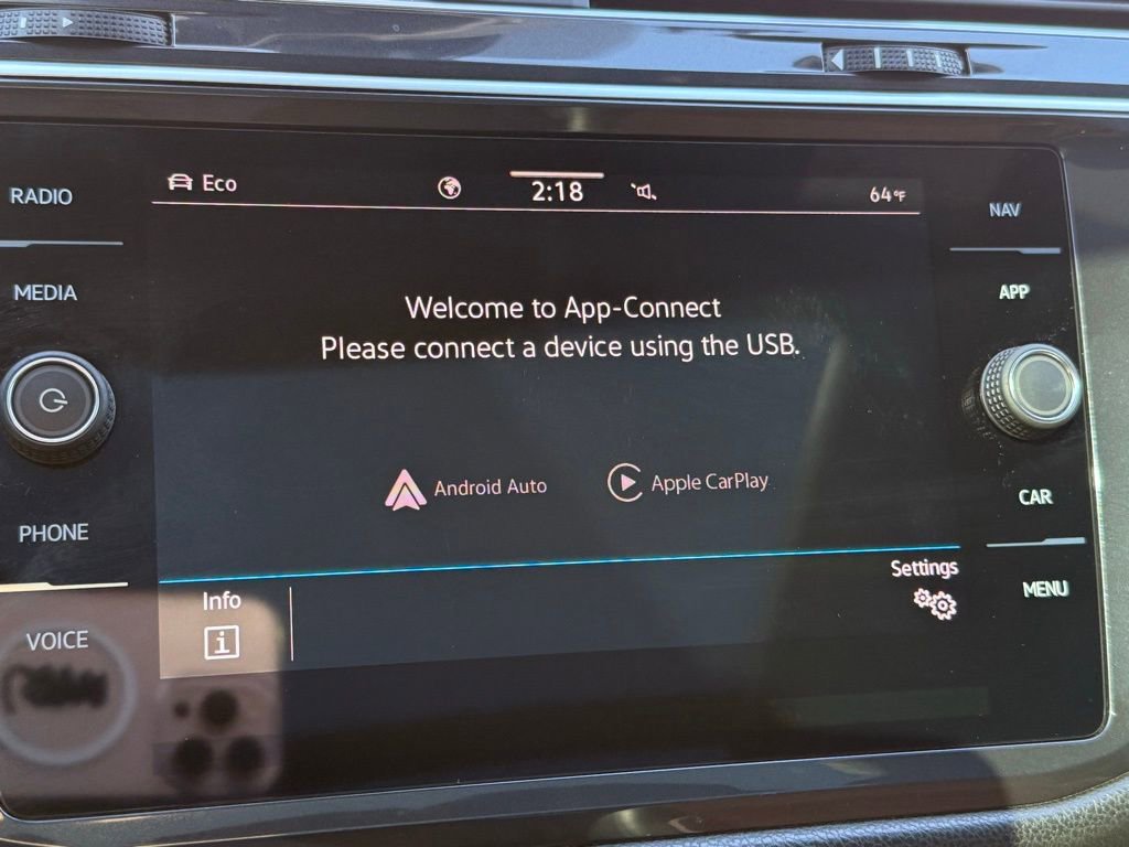 Certified 2024 Volkswagen Tiguan SEL R-Line w/ MDO Package, Two-Row AWD/4WD image 19