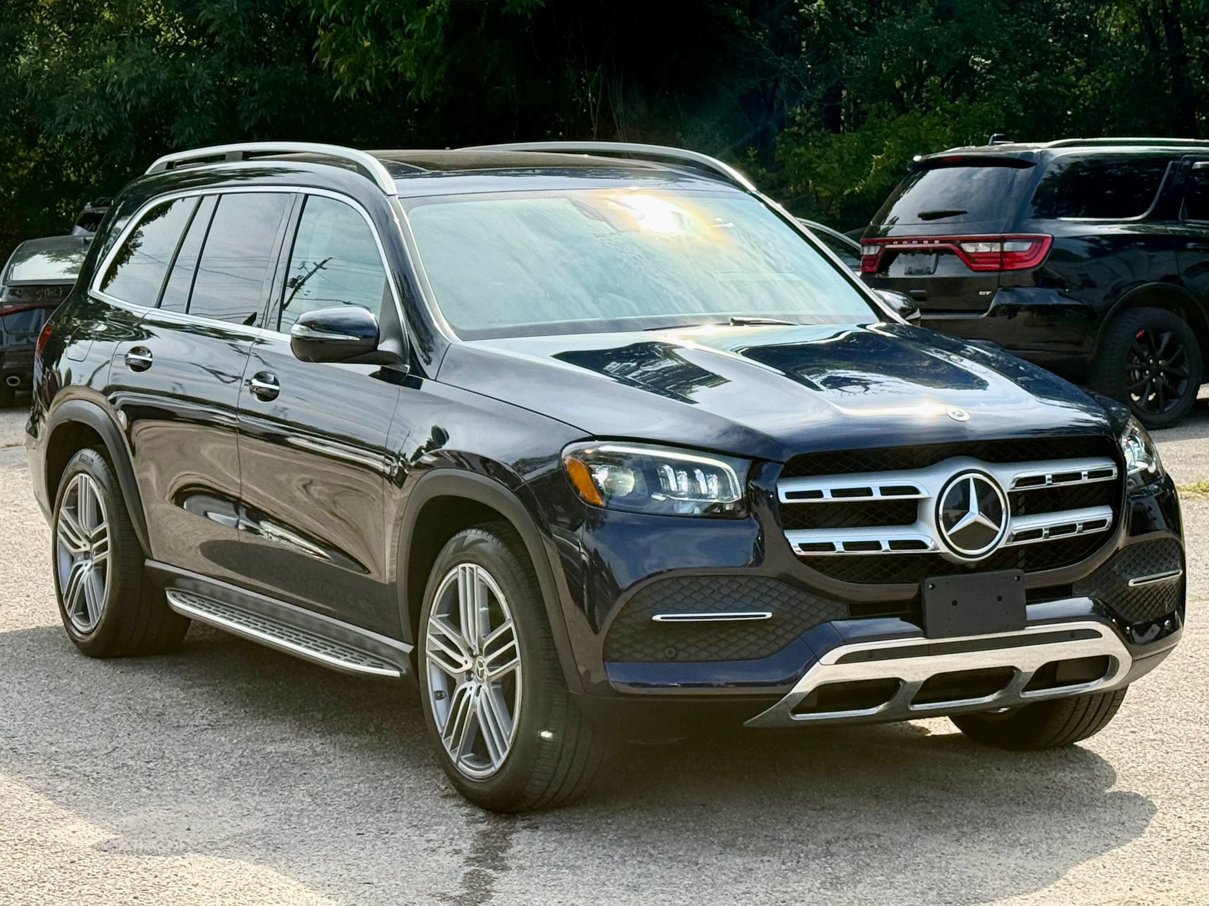 Used 2022 Mercedes-Benz GLS 450 4MATIC image 1