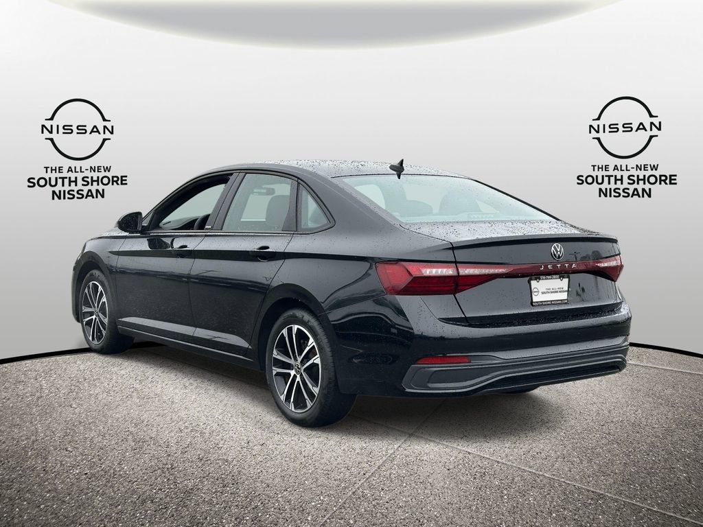 Used 2025 Volkswagen Jetta Sport image 6