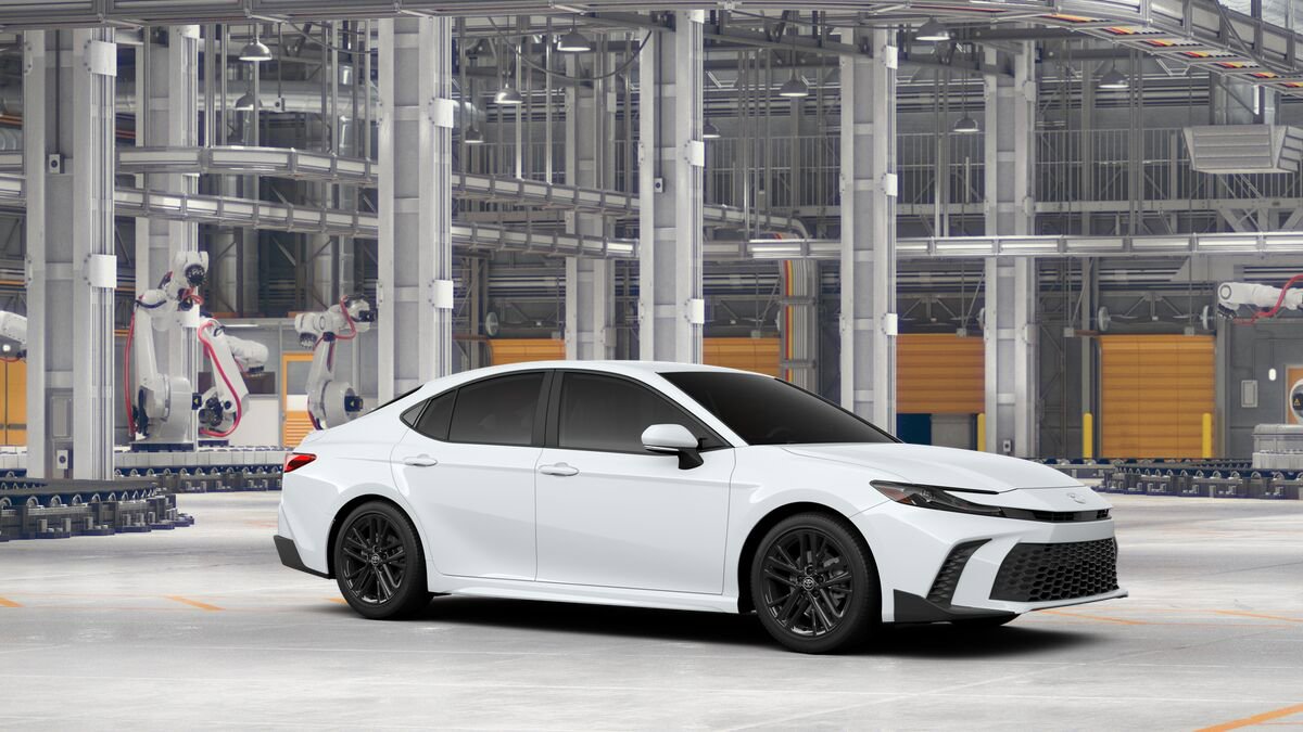 New 2026 Toyota Camry SE image 14
