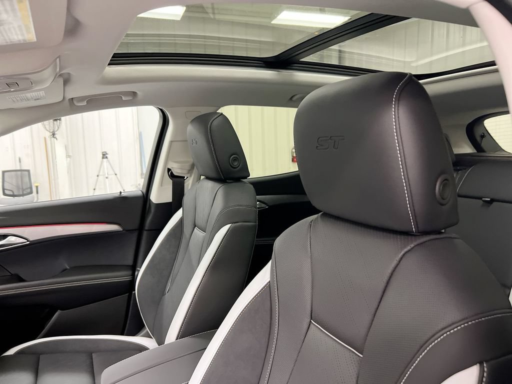New 2026 Buick Envision Sport Touring AWD/4WD image 20