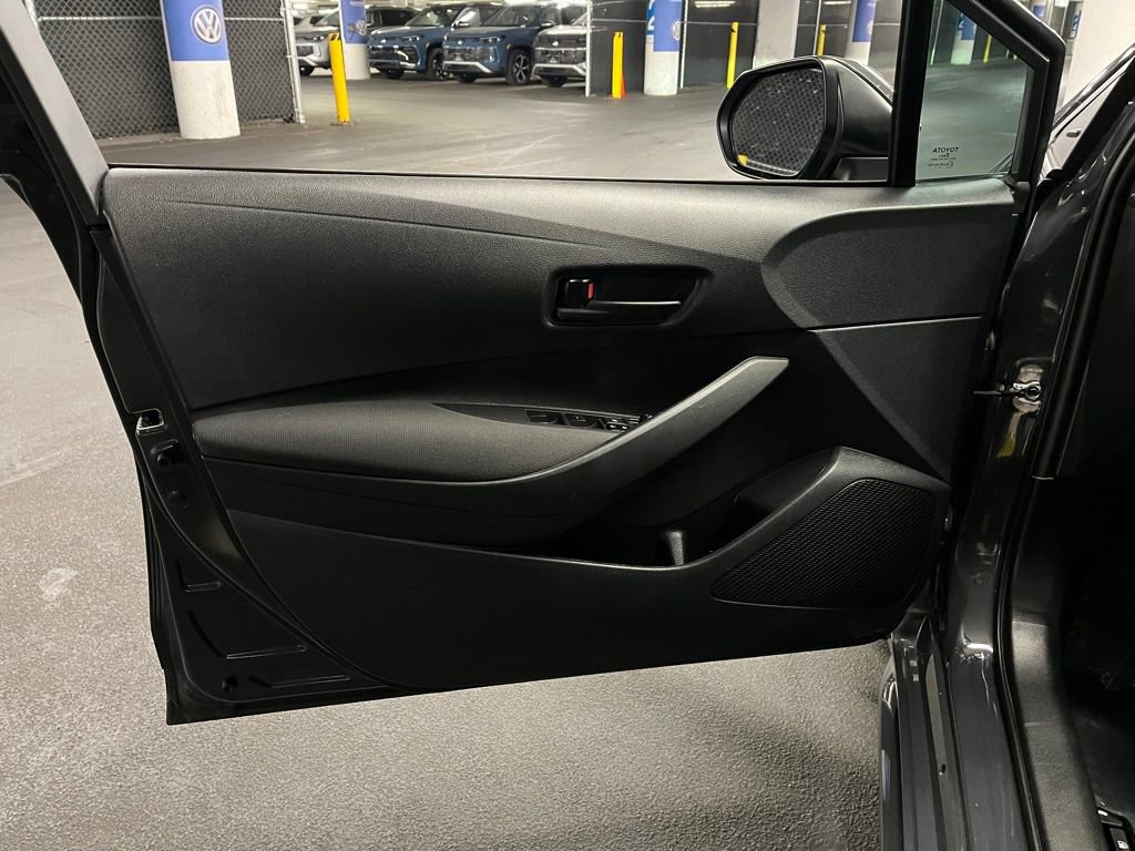 Used 2024 Toyota Corolla LE image 15