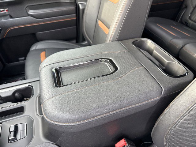 Used 2022 GMC Sierra 1500 AT4 w/ AT4 Preferred Package image 23