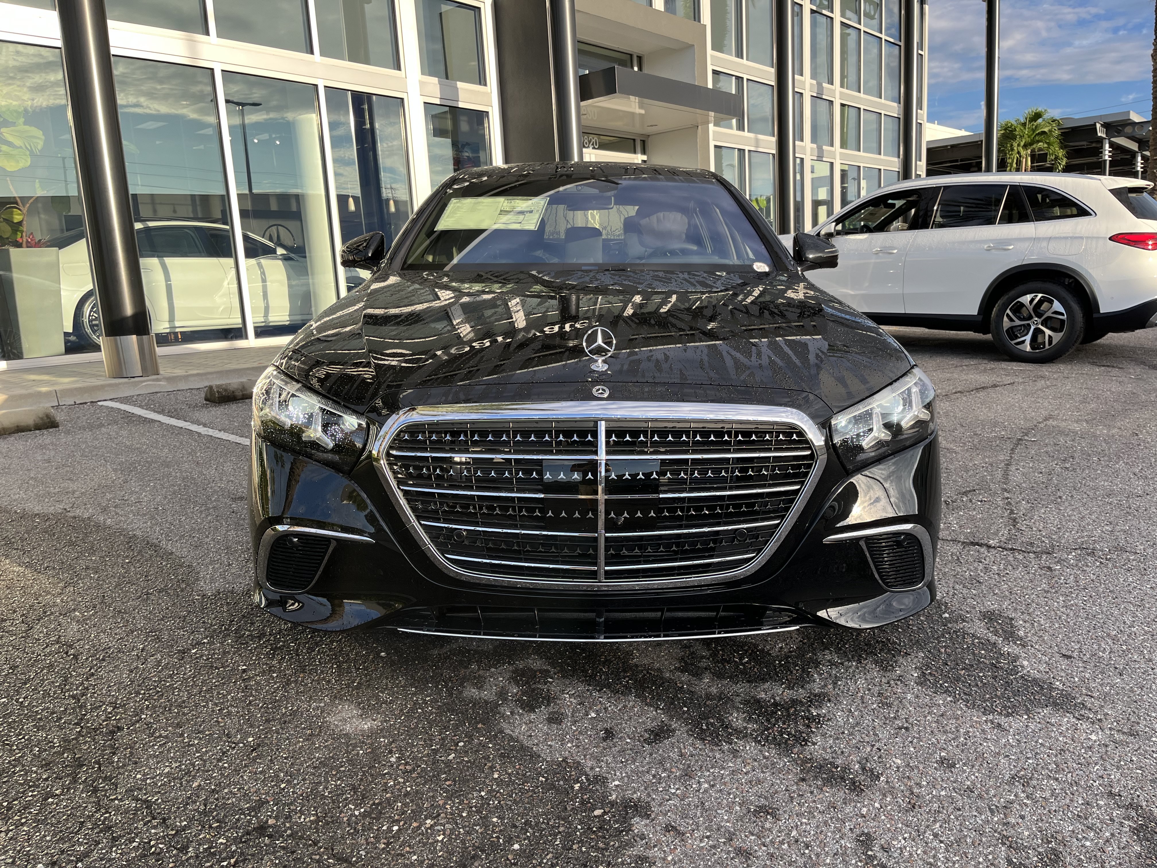 New 2027 Mercedes-Benz S 580 4MATIC Sedan image 9