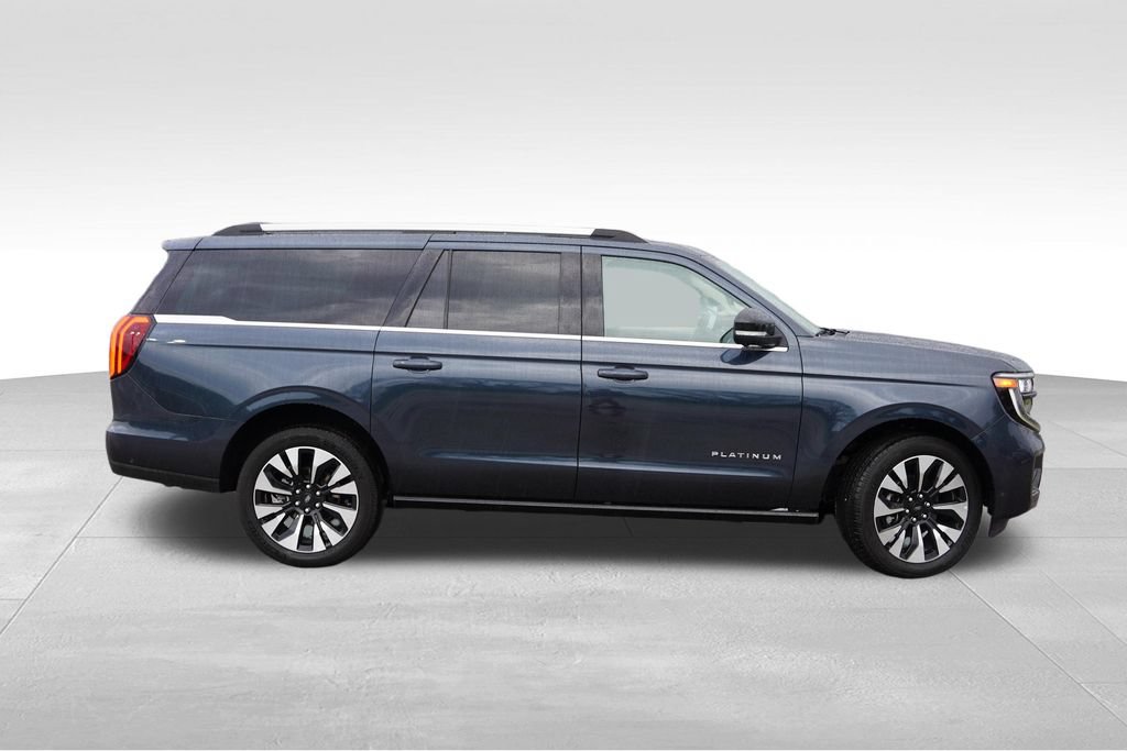 Certified 2025 Ford Expedition Max Platinum w/ Driver's Package AWD/4WD image 3
