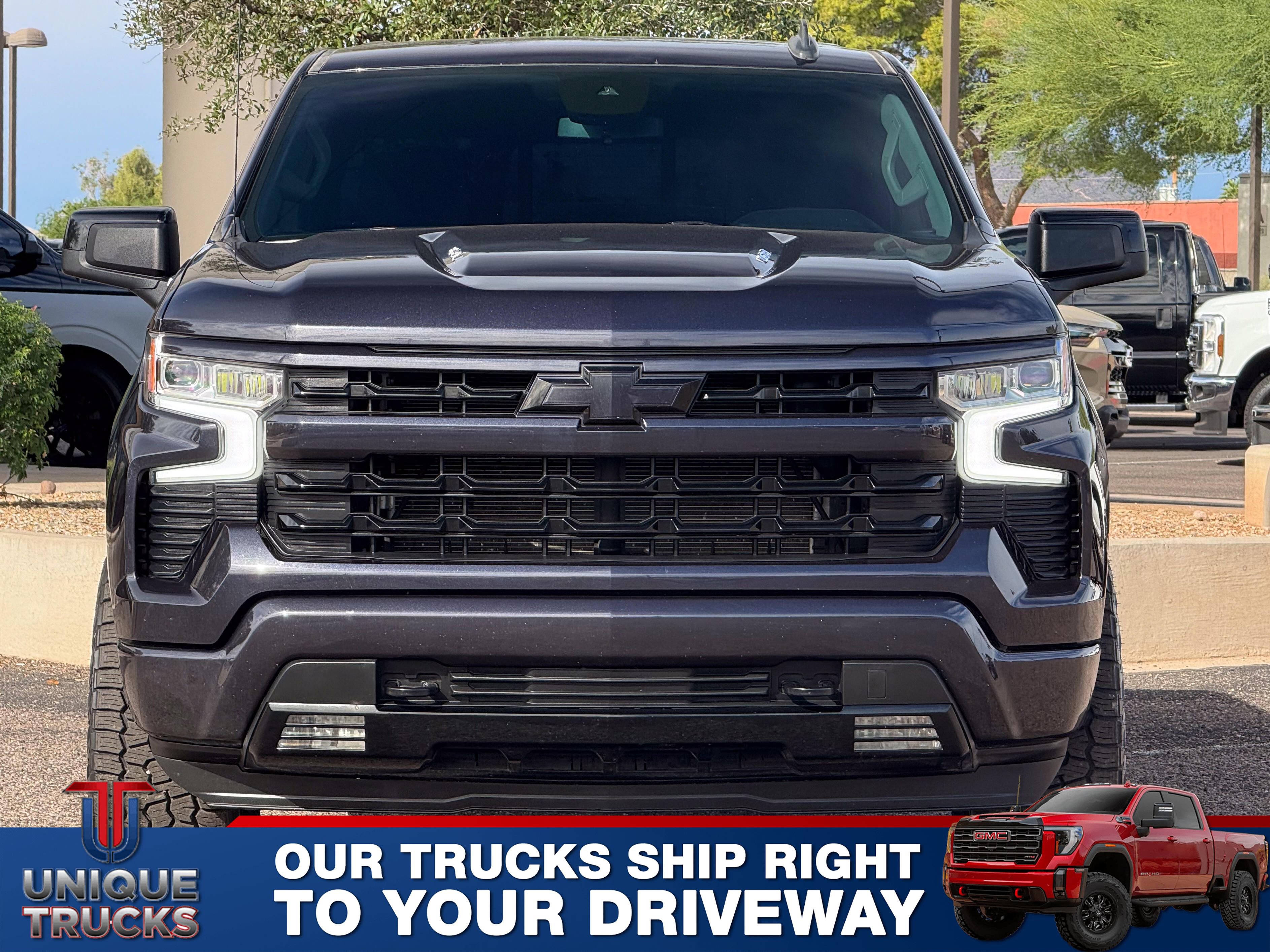 Used 2022 Chevrolet Silverado 1500 RST w/ Convenience Package II image 2