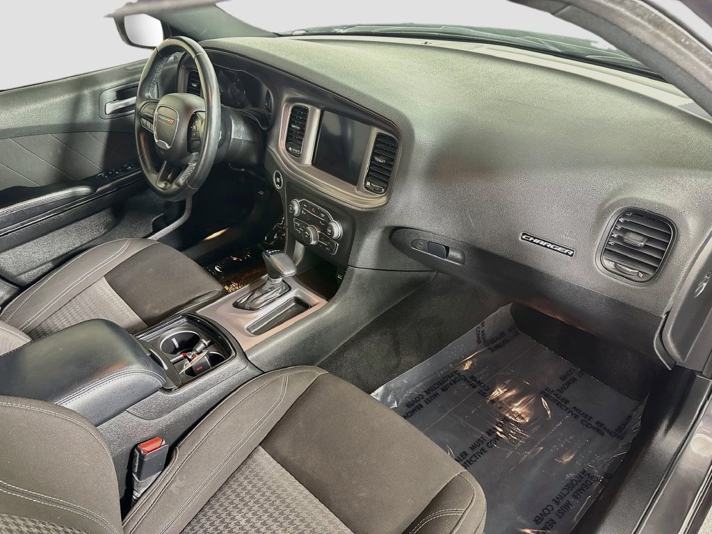 Used 2023 Dodge Charger SXT w/ Blacktop Package RWD image 29
