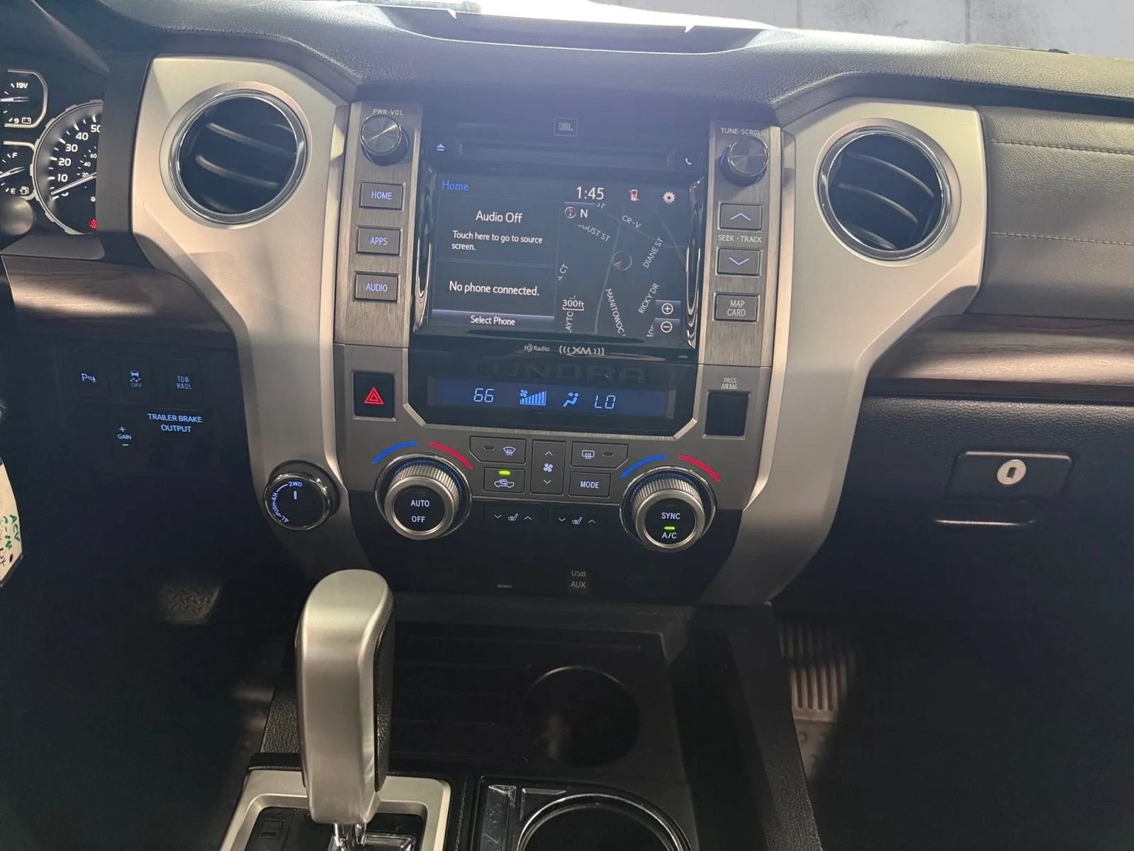 Used 2019 Toyota Tundra Limited AWD/4WD image 17
