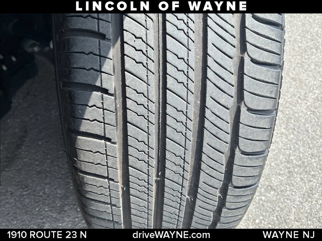 Certified 2024 Lincoln Corsair AWD w/ Equipment Group 101A image 27