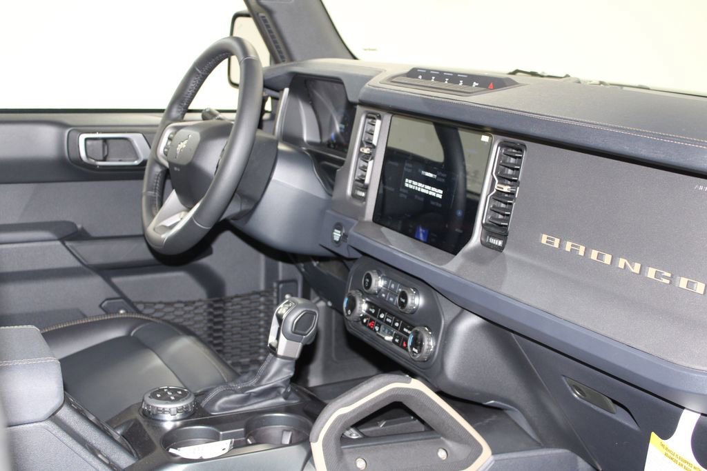 New 2025 Ford Bronco Badlands image 29