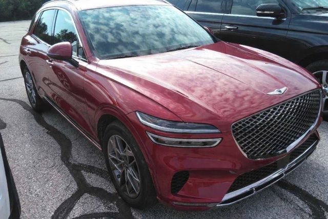 Used 2025 Genesis GV70 2.5T image 2