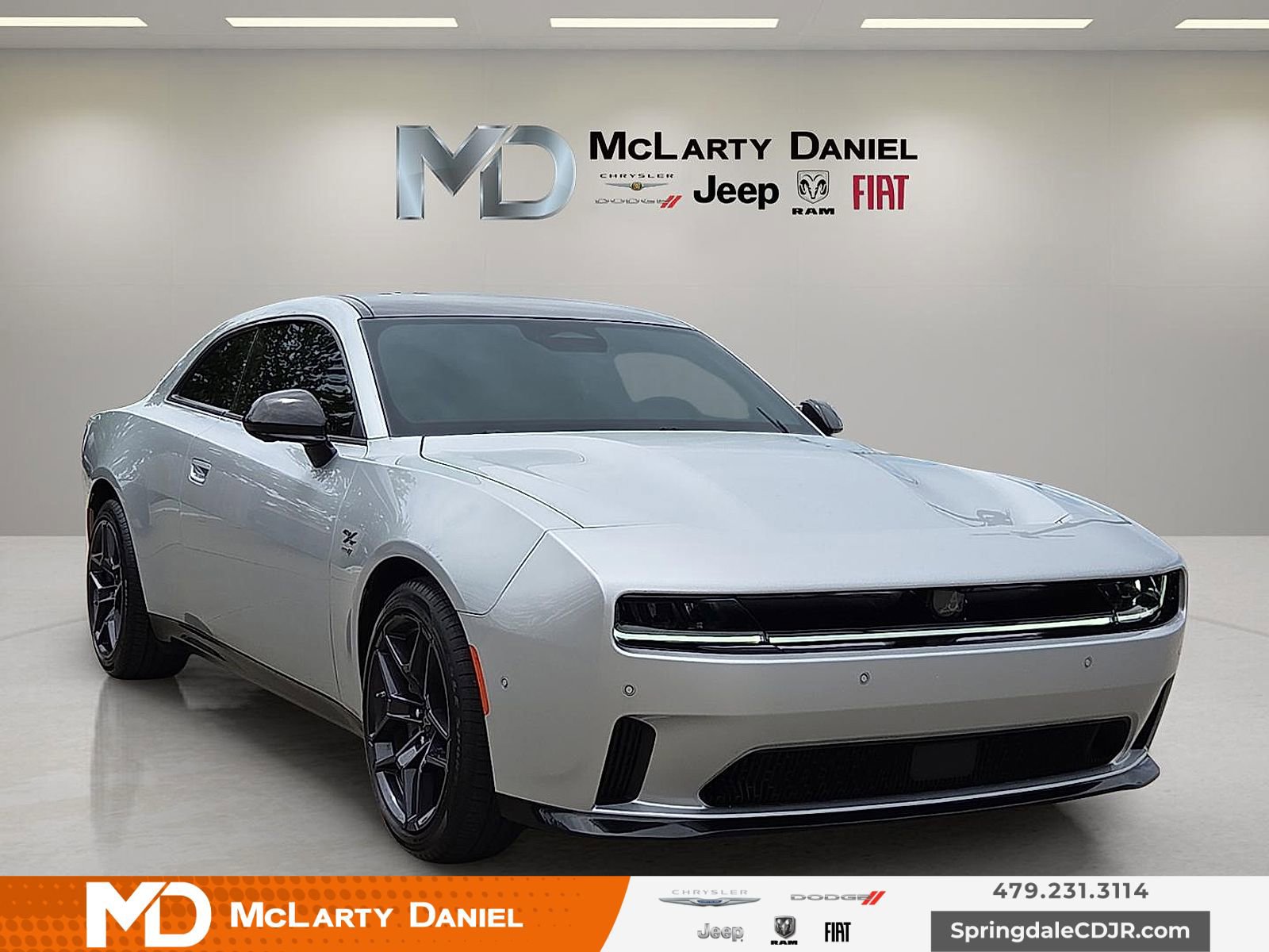 Used 2024 Dodge Charger Daytona R/T w/ Plus Group AWD/4WD image 1