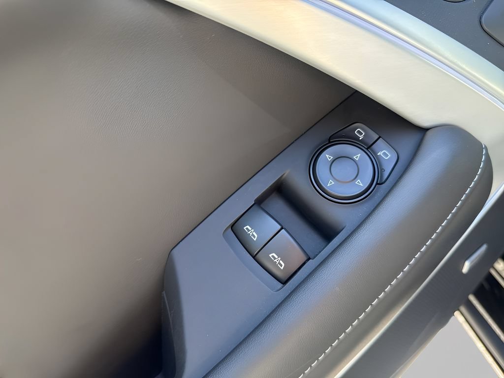 Used 2024 Chevrolet Camaro SS RWD image 19