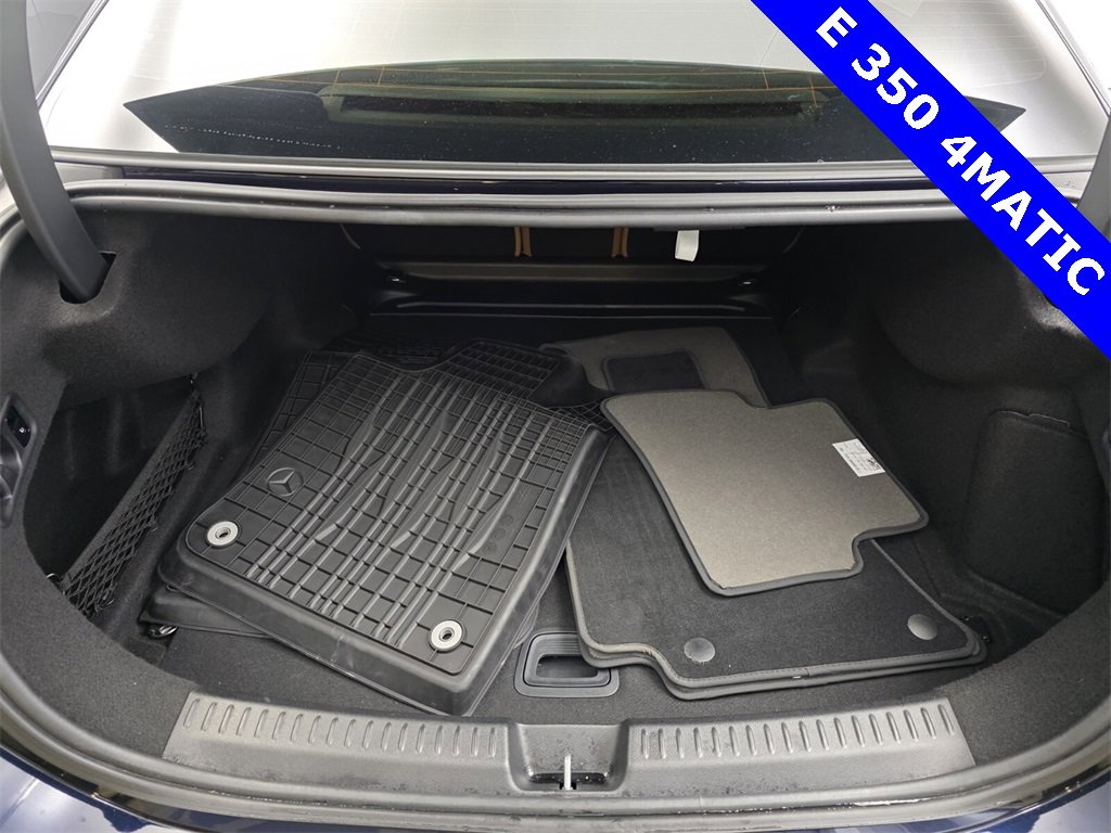 Used 2024 Mercedes-Benz E 350 4MATIC Sedan image 17