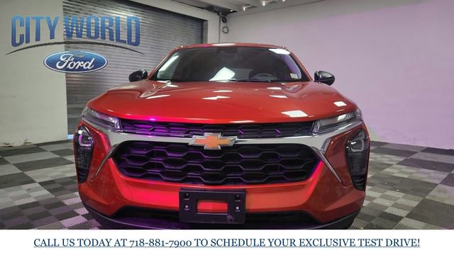 Used 2024 Chevrolet Trax LS w/ Driver Confidence Package image 3