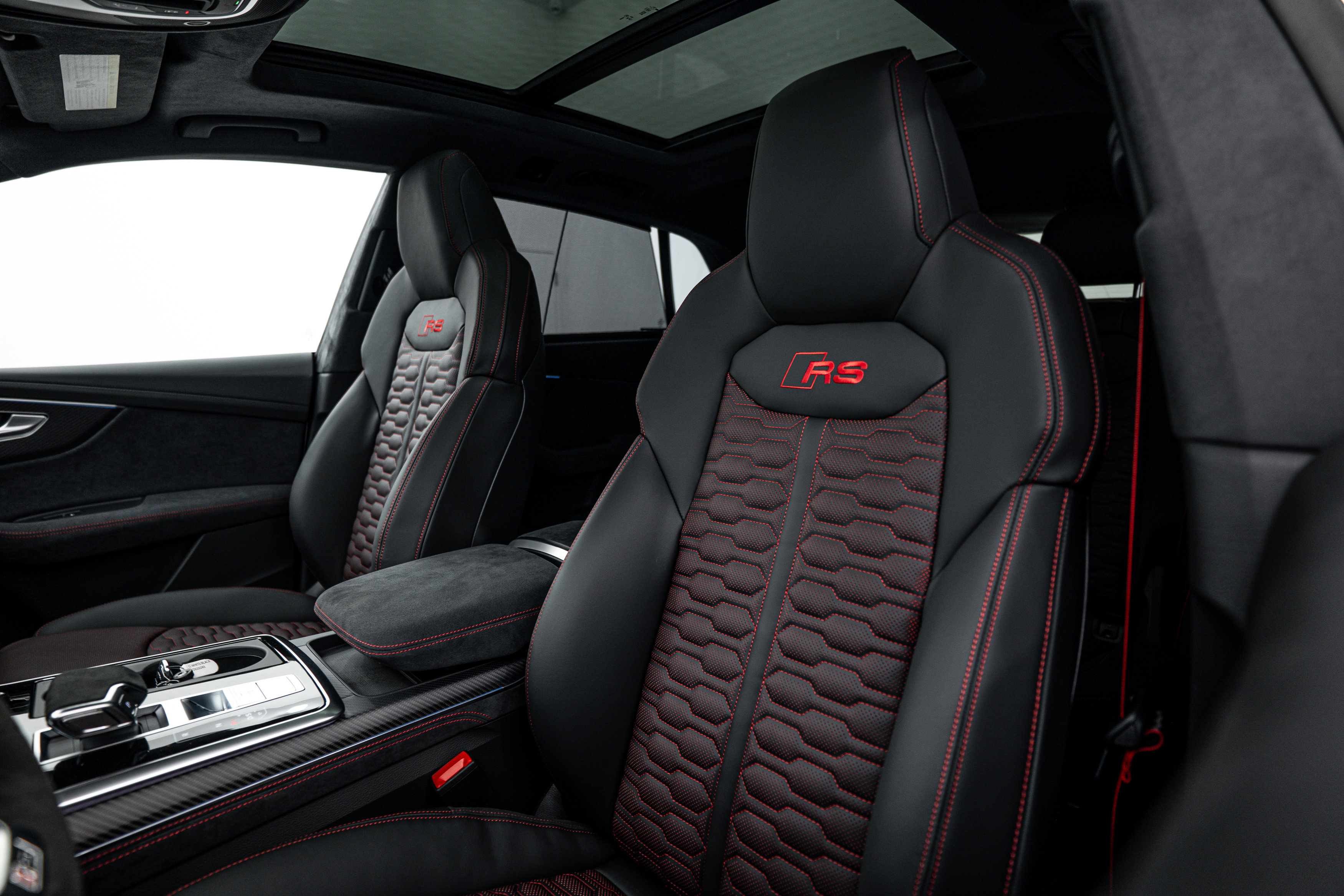 New 2026 Audi RS Q8 performance image 18