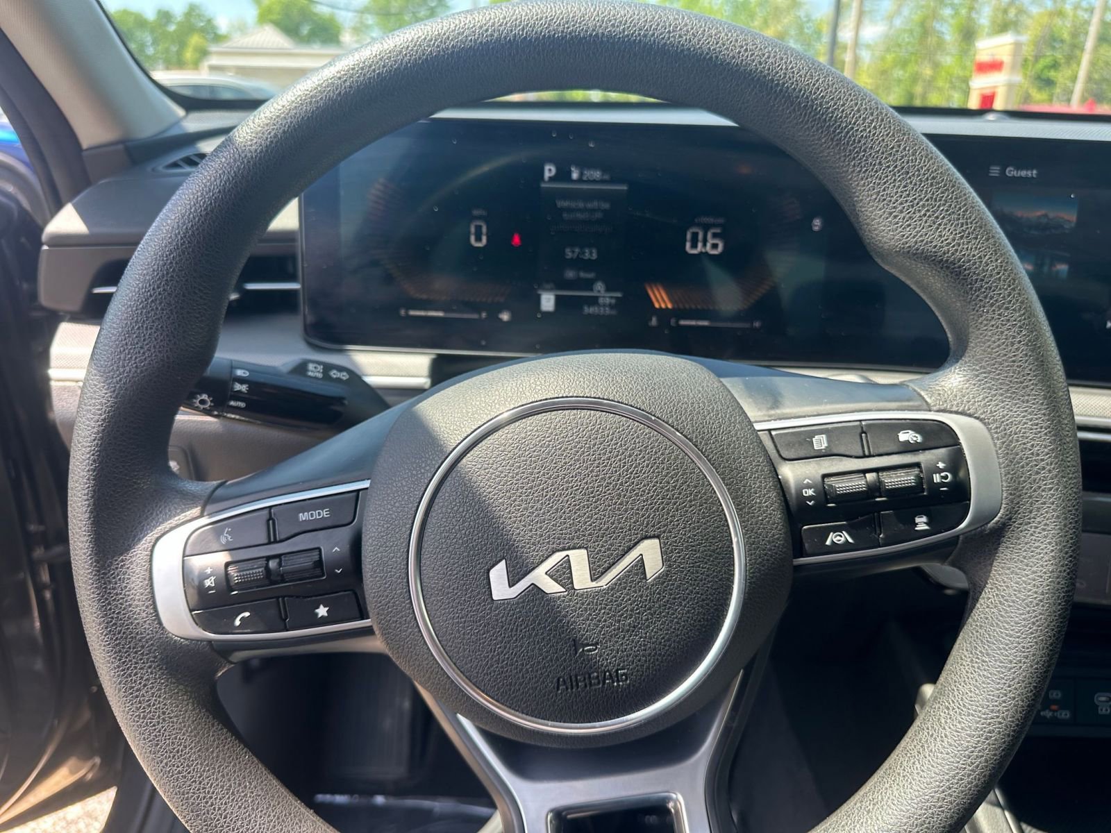 Used 2025 Kia K5 LXS FWD image 25