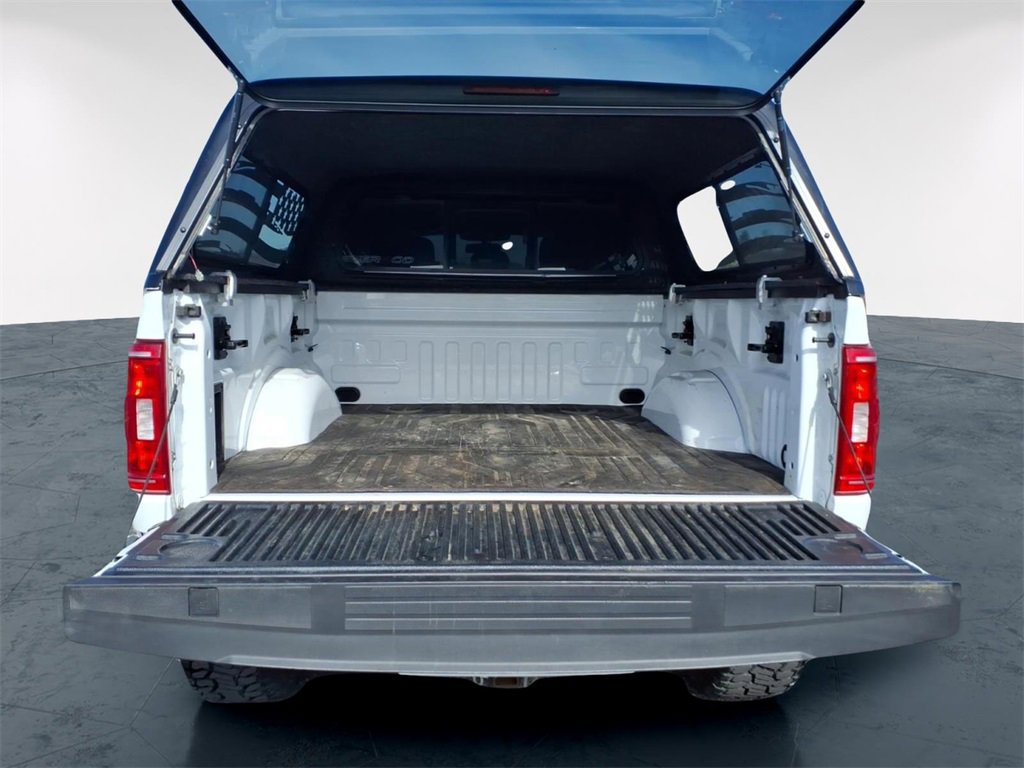 Used 2022 Ford F150 XLT w/ Equipment Group 302A High image 9