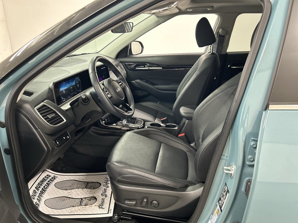 Certified 2024 Kia Seltos EX AWD/4WD image 9