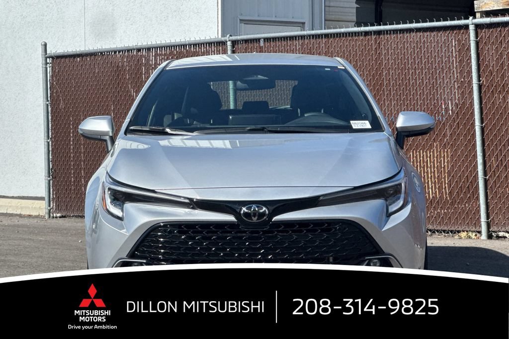 Used 2025 Toyota Corolla XSE FWD image 9