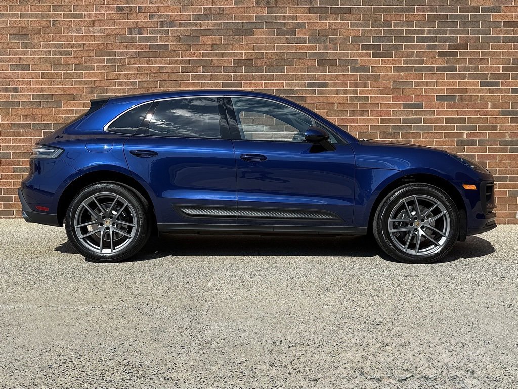 New 2026 Porsche Macan image 8