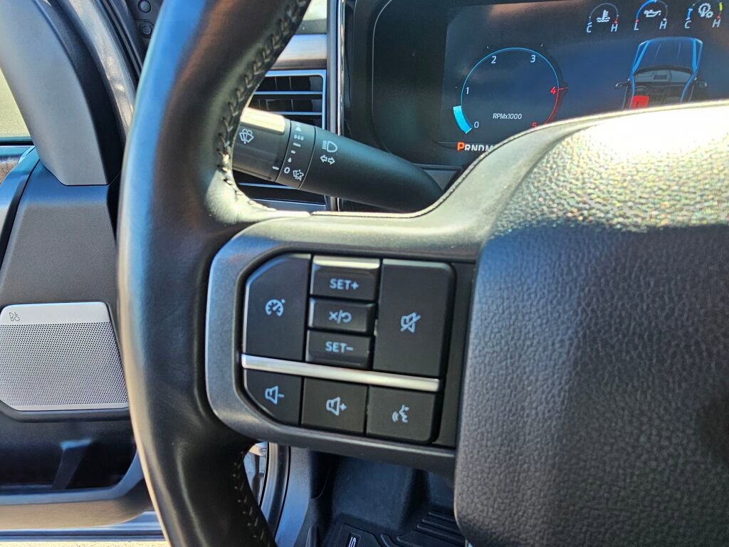 Certified 2023 Ford F450 Lariat w/ Camper Package image 23