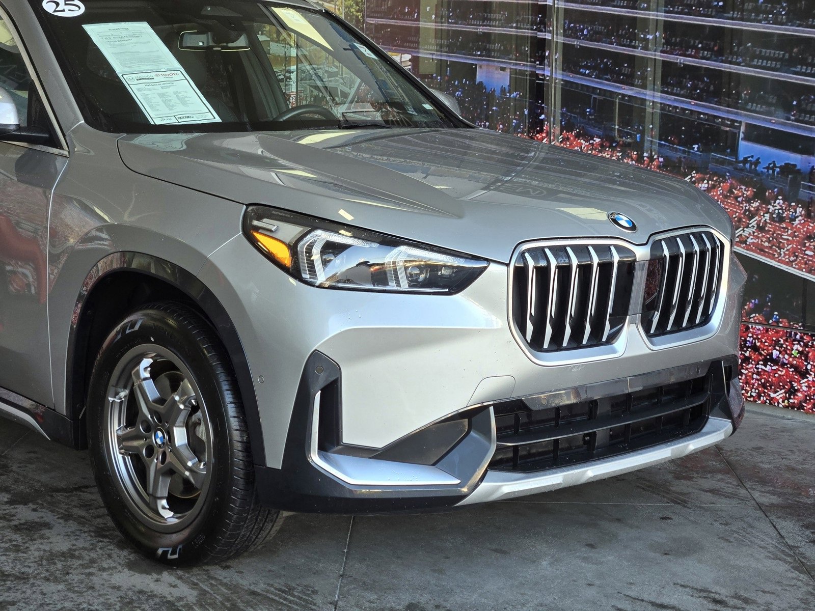 Used 2025 BMW X1 xDrive28i image 2